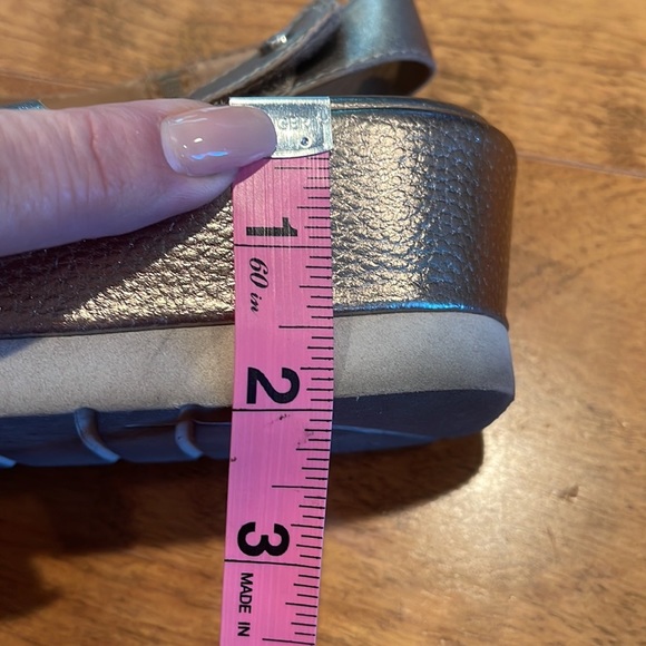 EARTH sandals size 10 - Picture 8 of 8